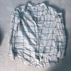 H&M blouse size small